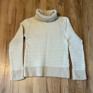 Ti brand turtleneck sweater